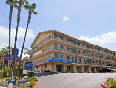 Hotel Howard Johnson By Wyndham Circle San Diego