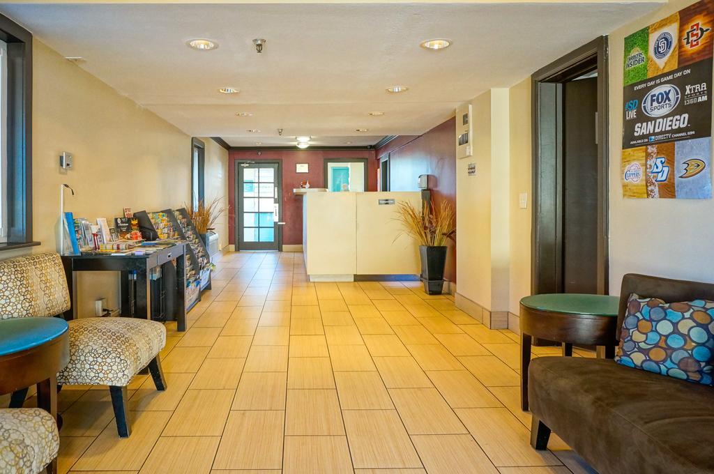 Howard Johnson By Wyndham Circle 3* San Diego
