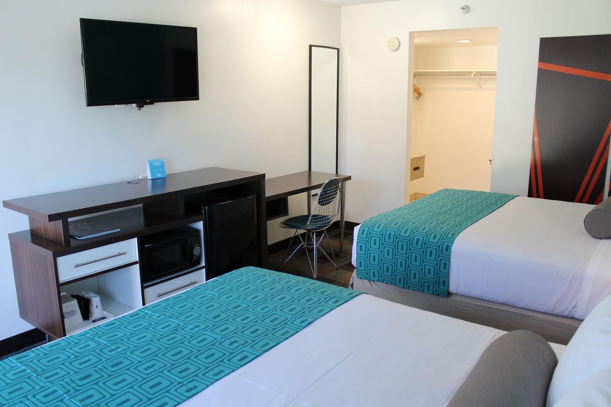 Howard Johnson By Wyndham Circle Hotel 3*