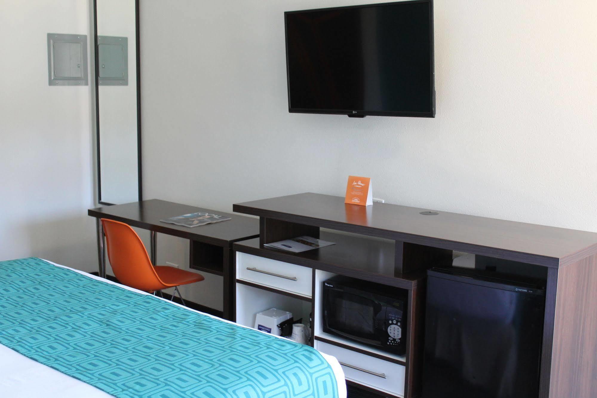 Howard Johnson By Wyndham Circle 3*